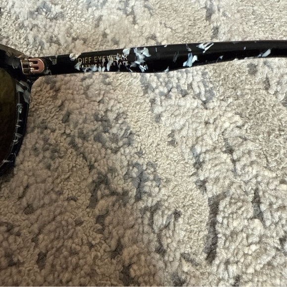 DIFF Eyewear ROSE Sunglasses Cat Eye Black White Frames Only Lenses Scratched - Picture 8 of 8
